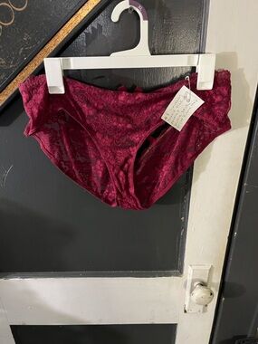 torrid Burgundy Lace Bikini Panty. Live:#52